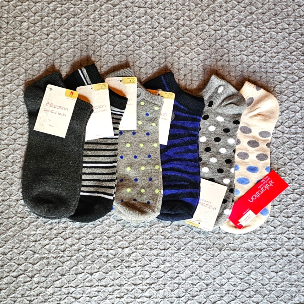 Xhilaration Printed Low Cut Ankle Socks 6 Pack Multi 4-10 NWT